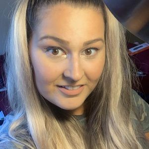 Meet your Posher, Theresa